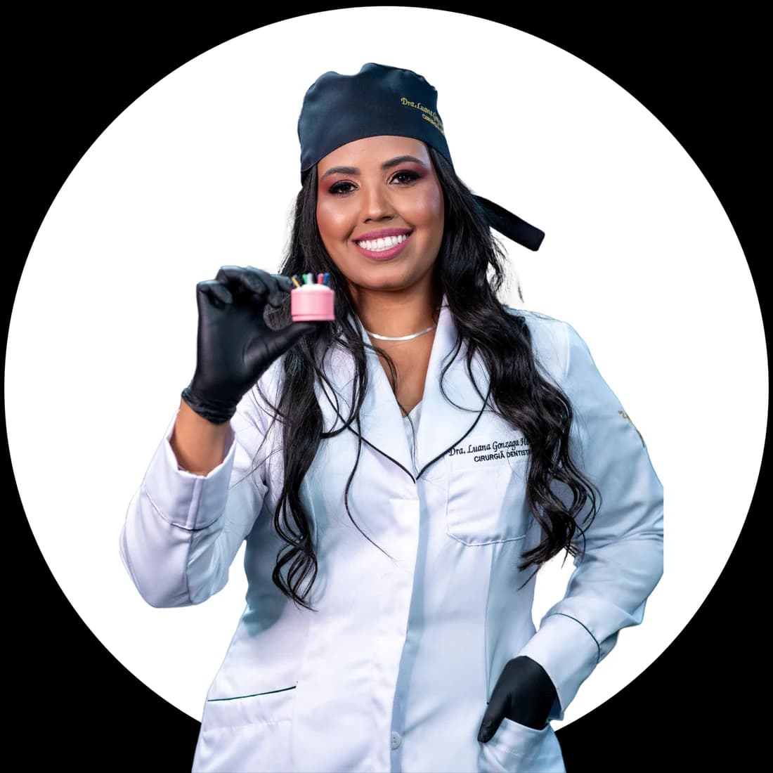 Dra. Luana Gonzaga, cirurgiã-dentista
